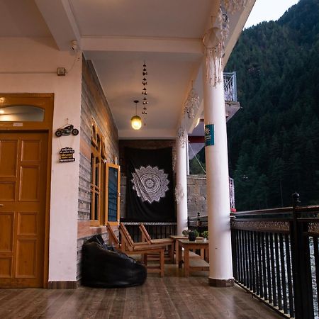Wabi Sabi Riverside Hostel Kasol Extérieur photo