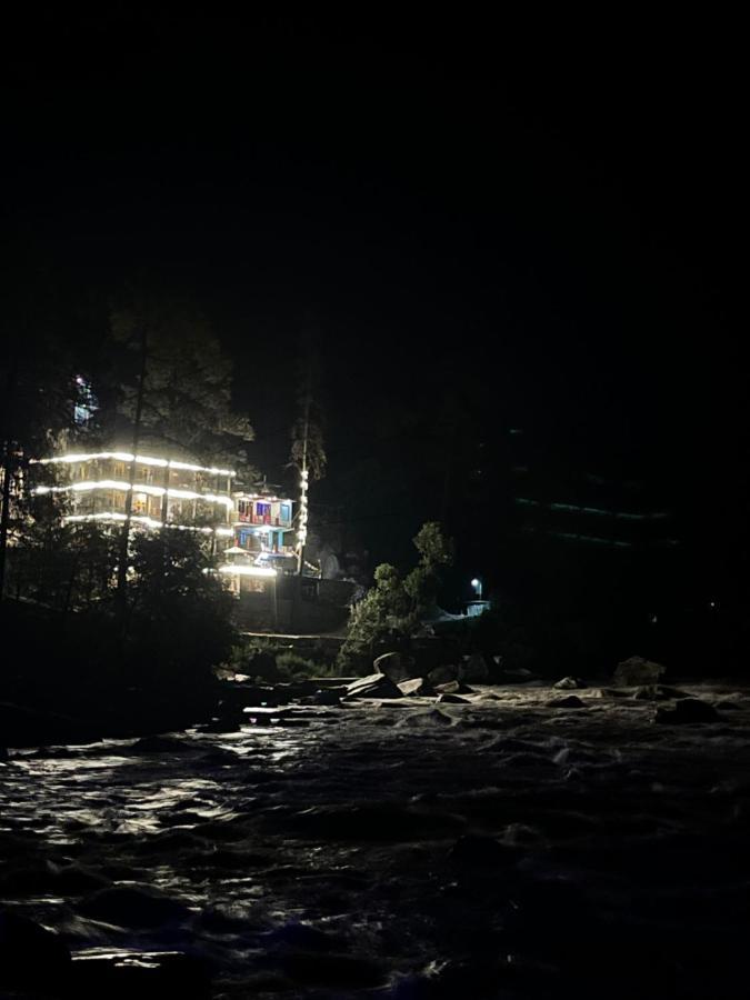 Wabi Sabi Riverside Hostel Kasol Extérieur photo
