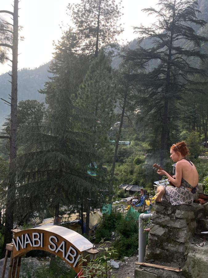Wabi Sabi Riverside Hostel Kasol Extérieur photo